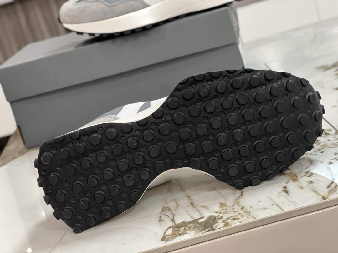 New Balance Sneakers-144