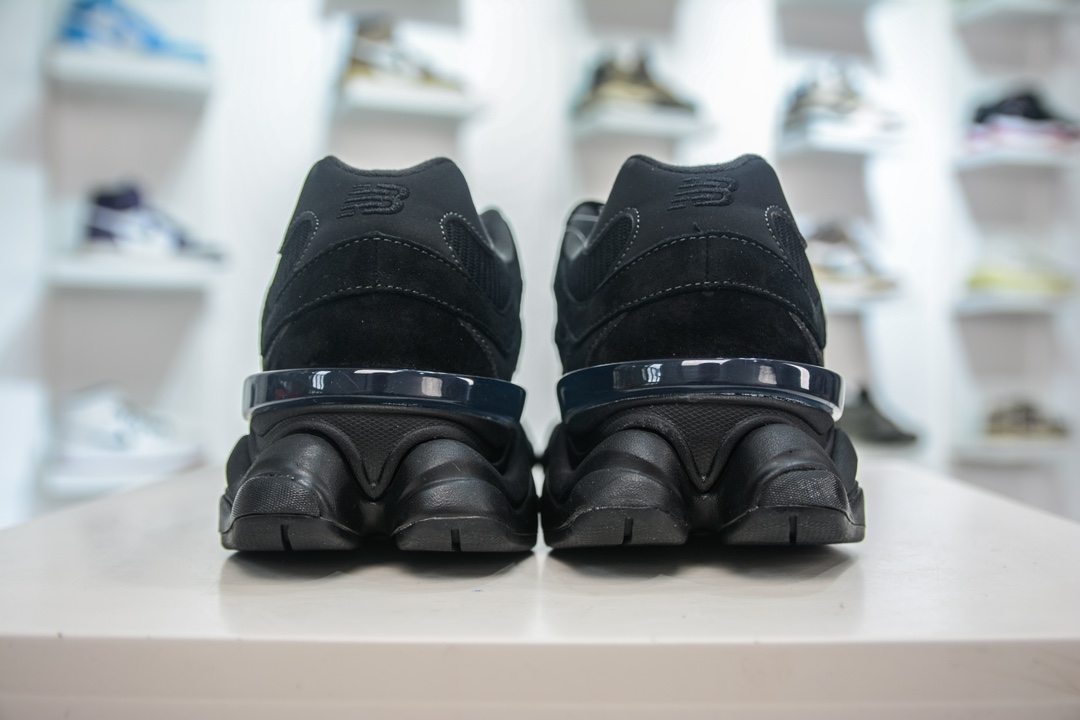 New Balance Sneakers-216