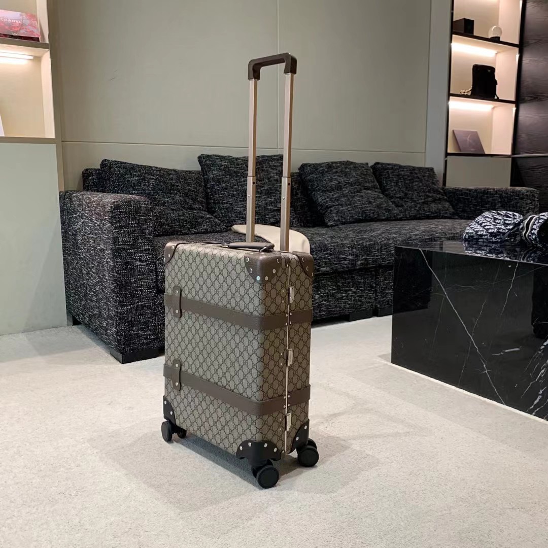 Gucci luggage-41