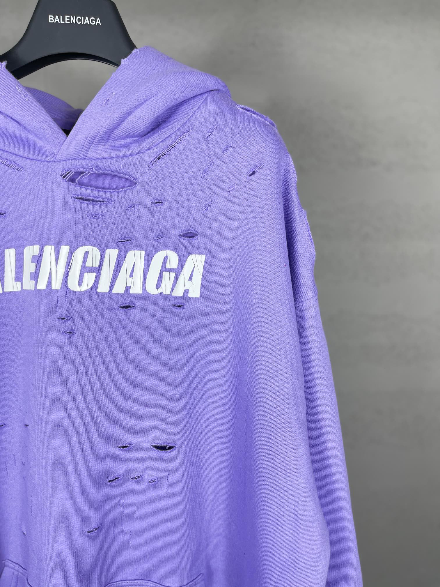 Balenciaga Clothing-210