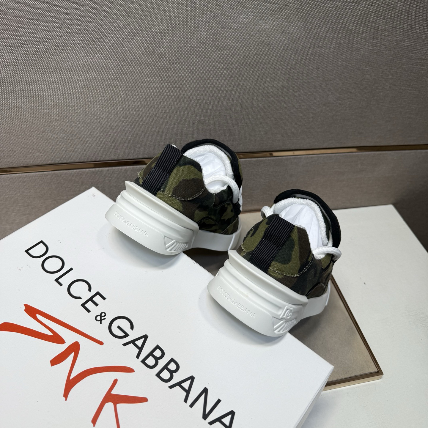 D&G Sneakers-213