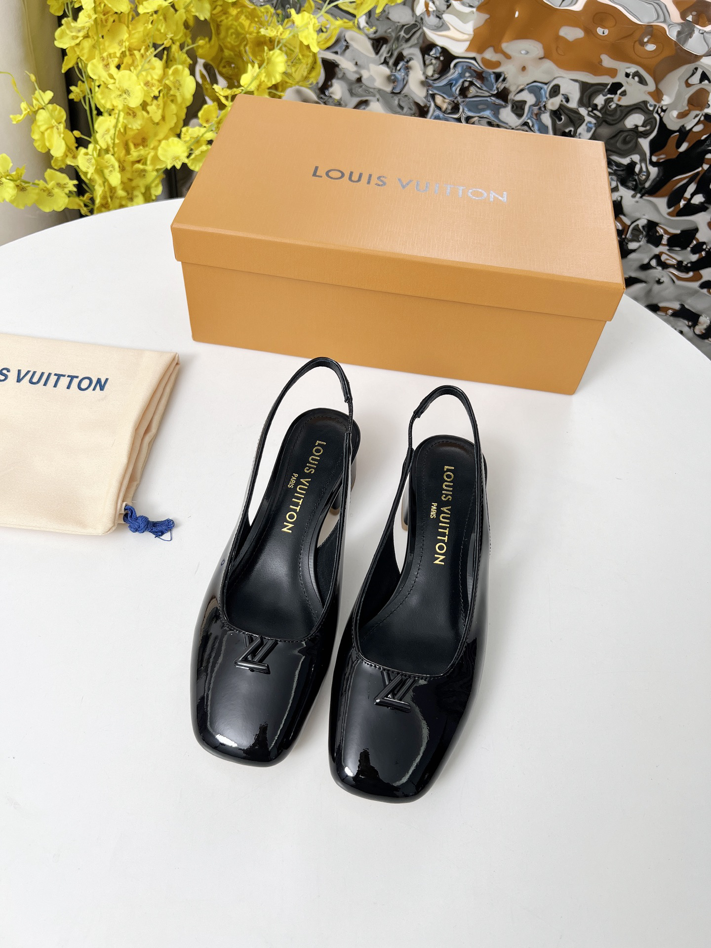 LV Summer footwear