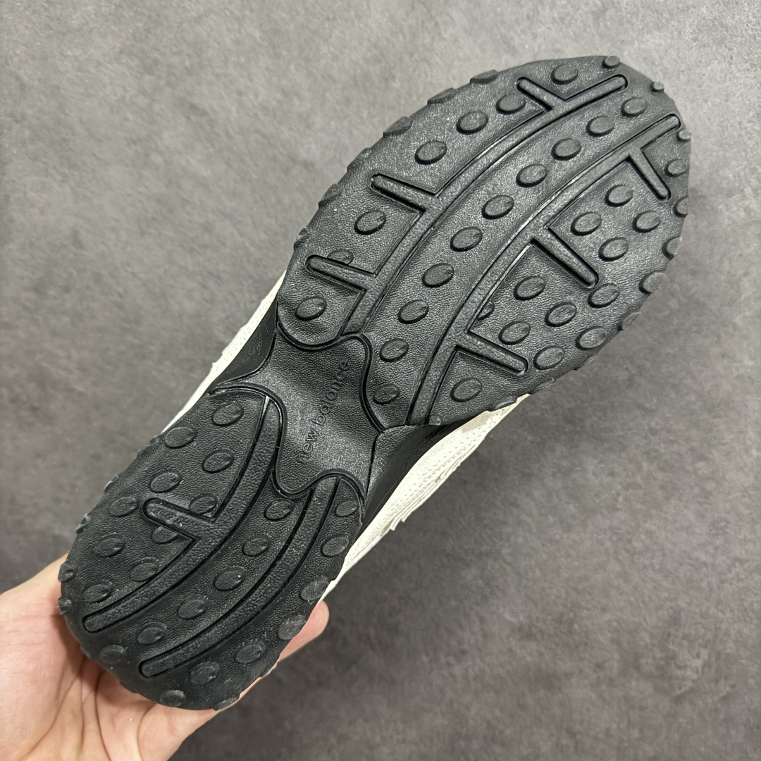 New Balance Sneakers-378