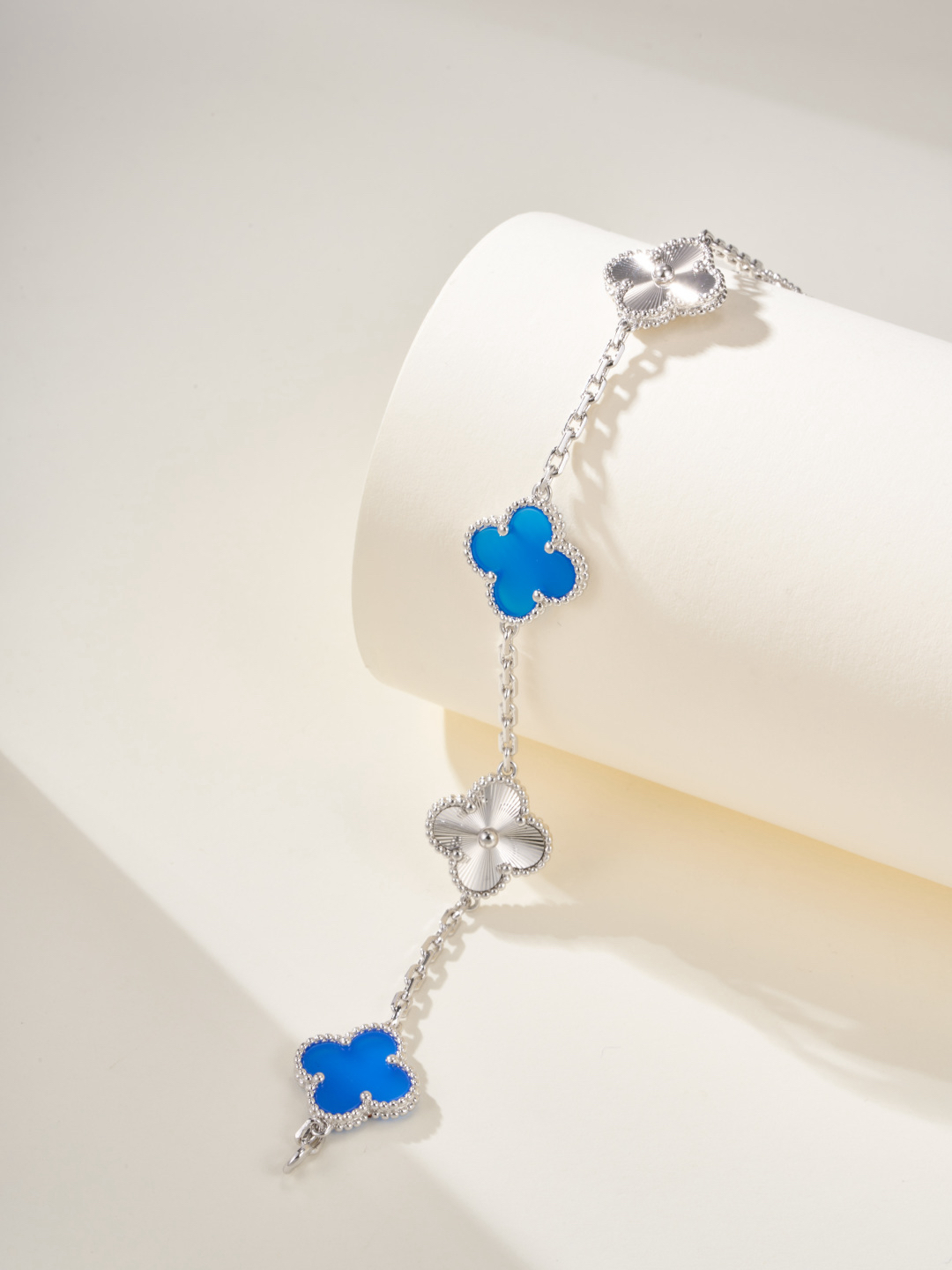 Van Cleef & Arpels Bracelet-65