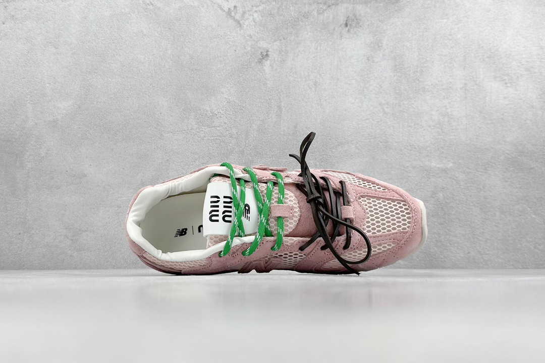 New Balance Sneakers-96