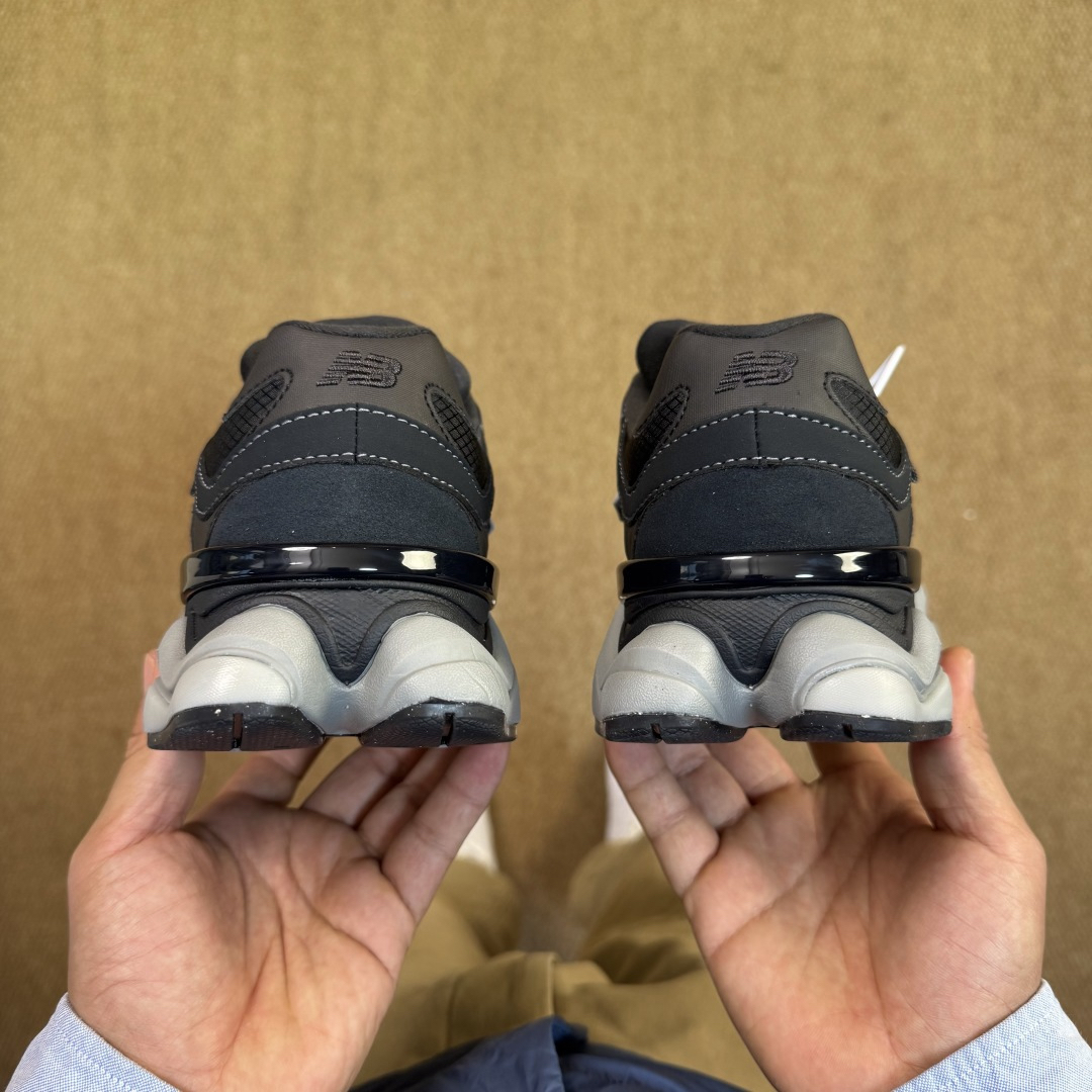 New Balance Sneakers-270