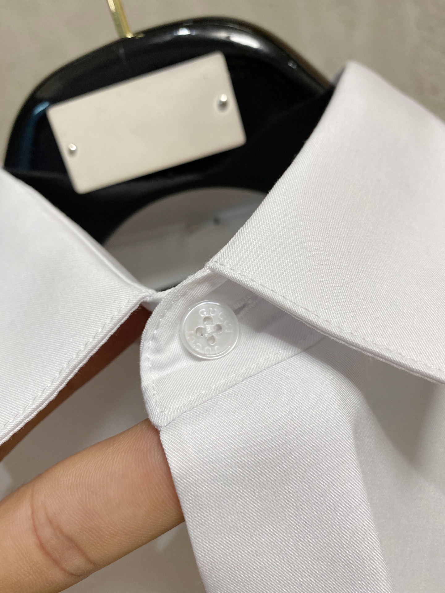Gucci Clothing-138