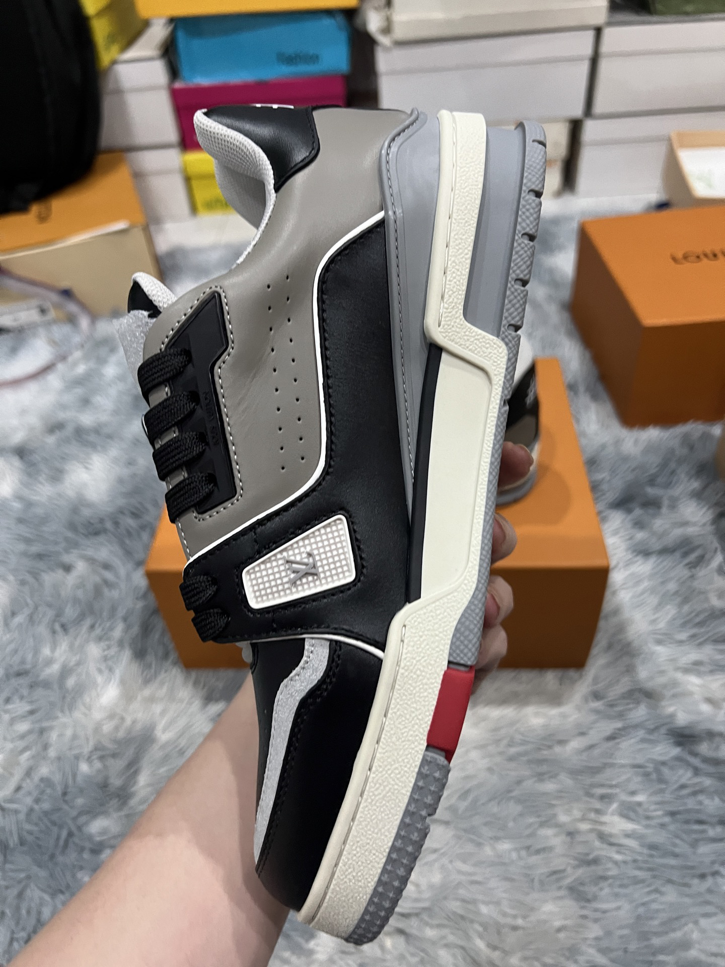 Lv Sneakers-83