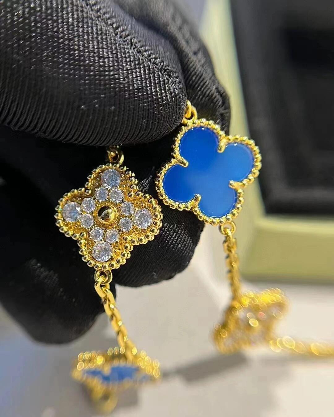 Van Cleef & Arpels Bracelet-7