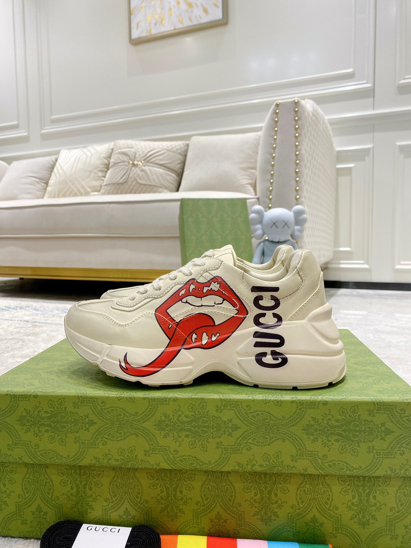 Gucci Sneakers-199