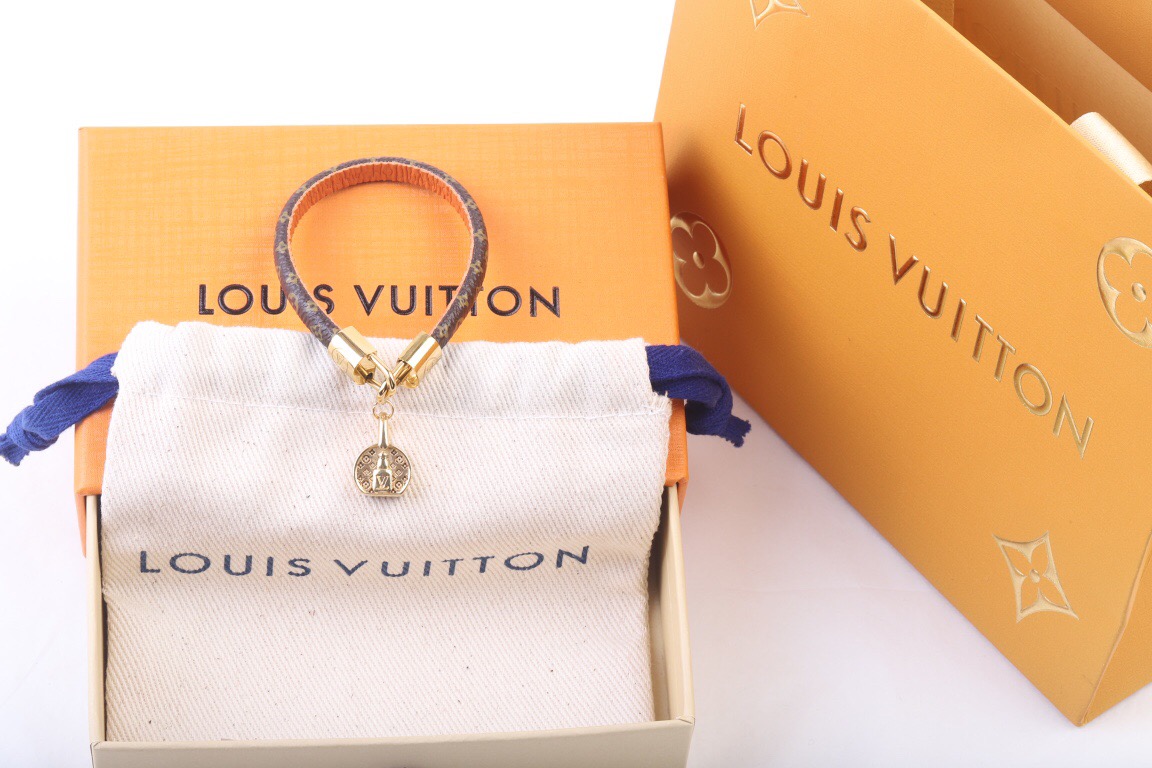 LV Bracelet-75