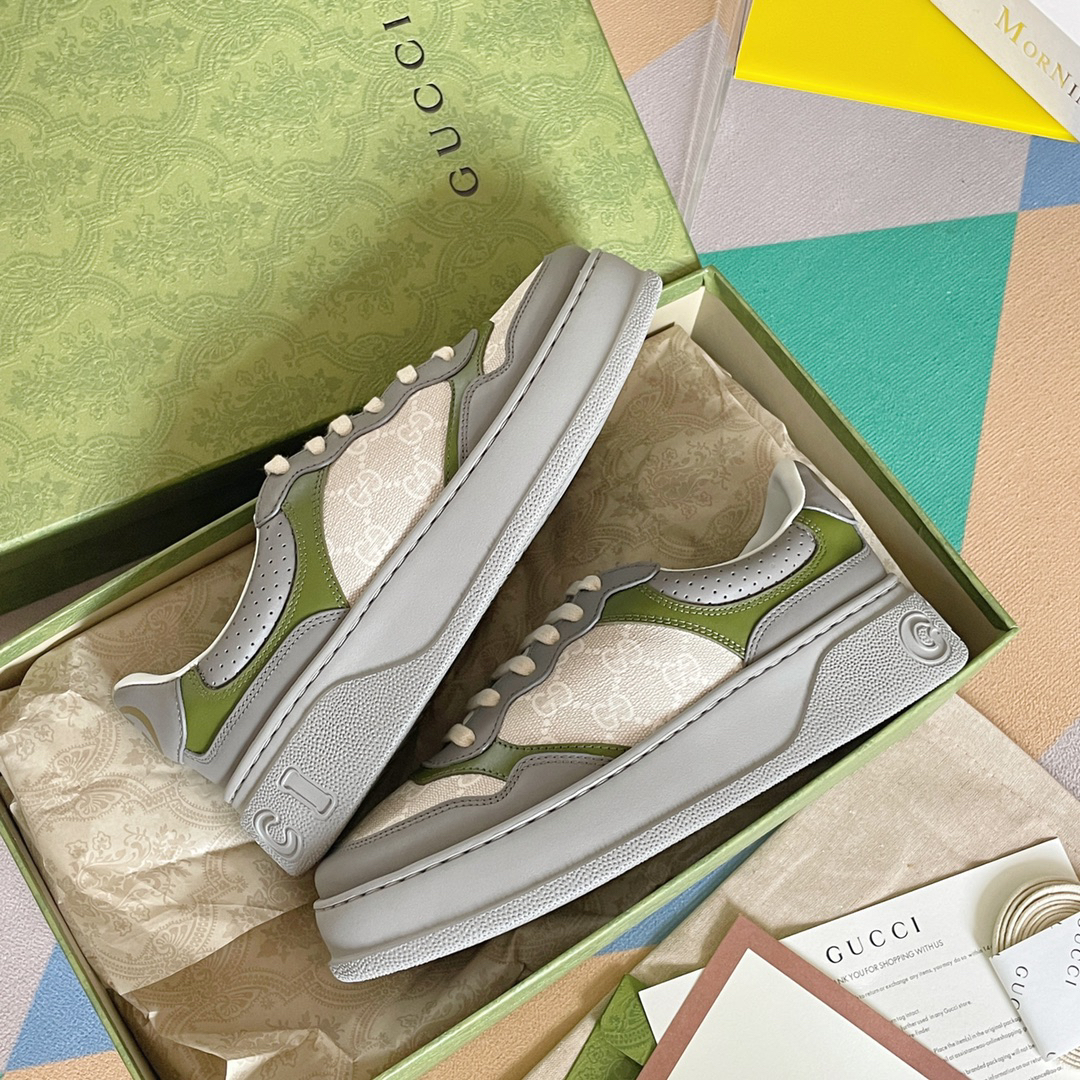 Gucci Sneakers-166