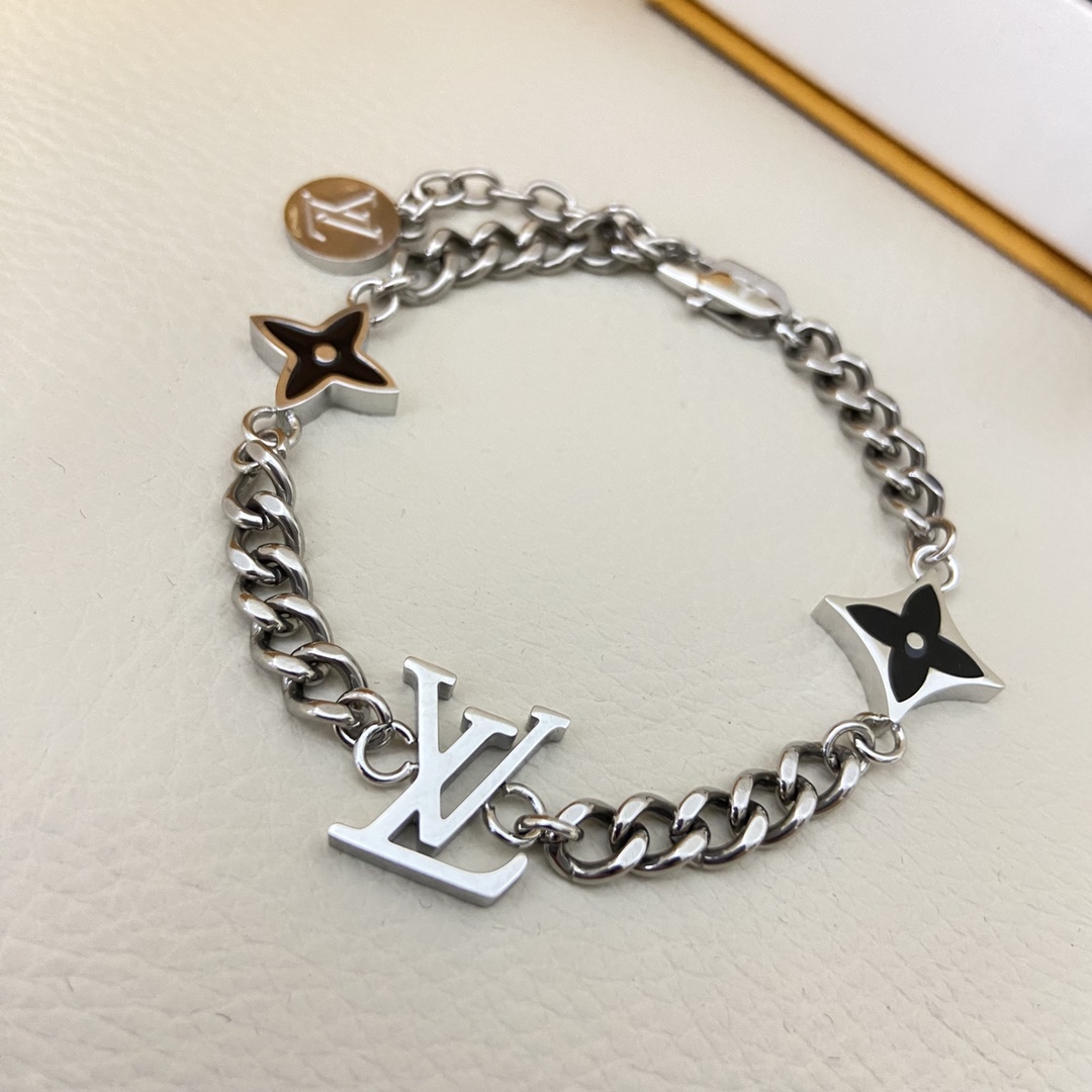 LV Bracelet-81