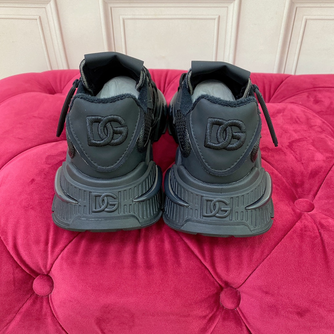D&G Sneakers-36
