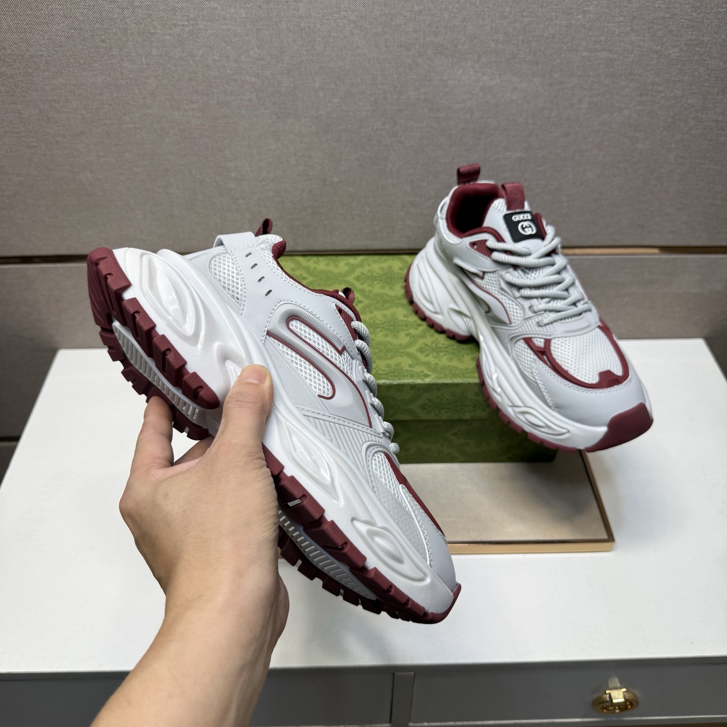Gucci Sneakers-143