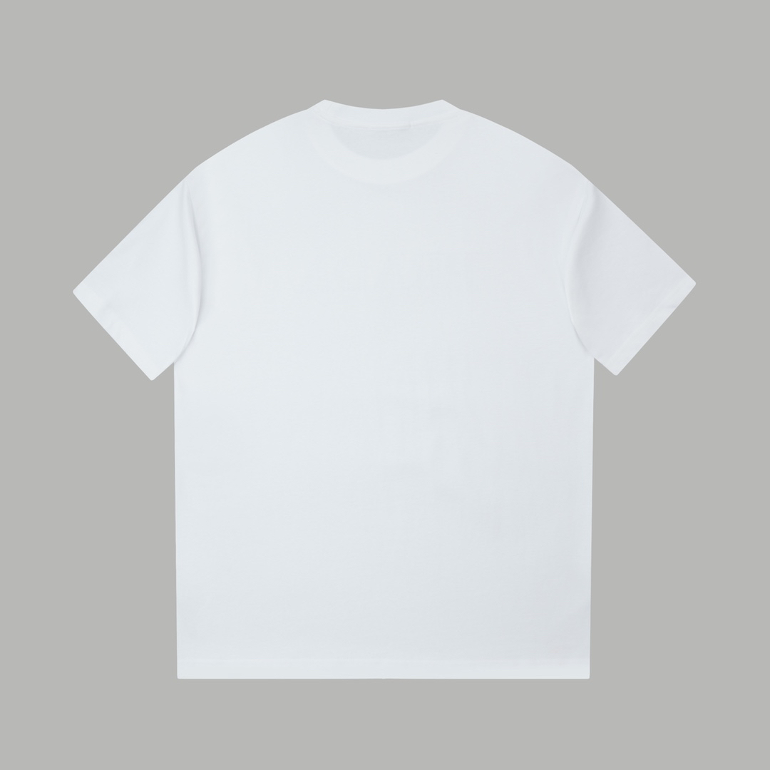 Prada clothing-300