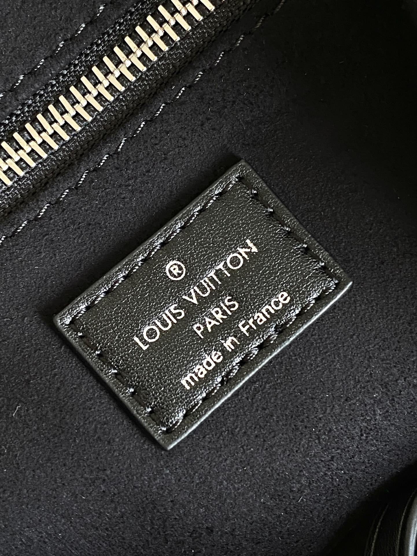 Louis Vuitton Hot New Product-33