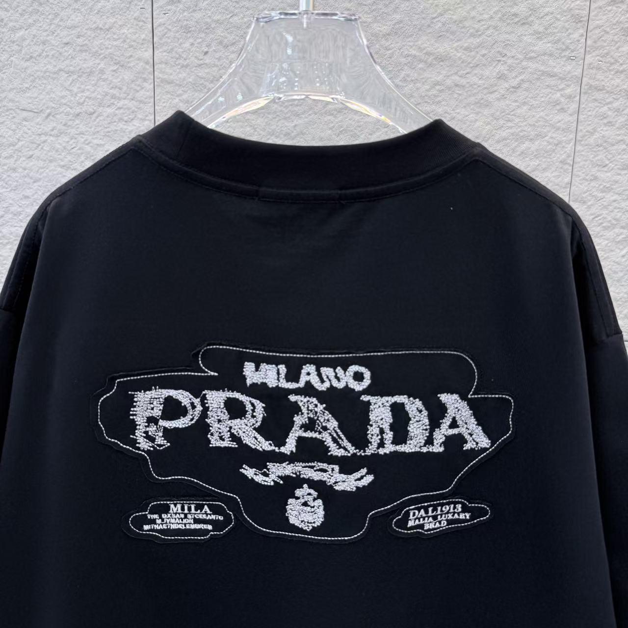 Prada clothing-102