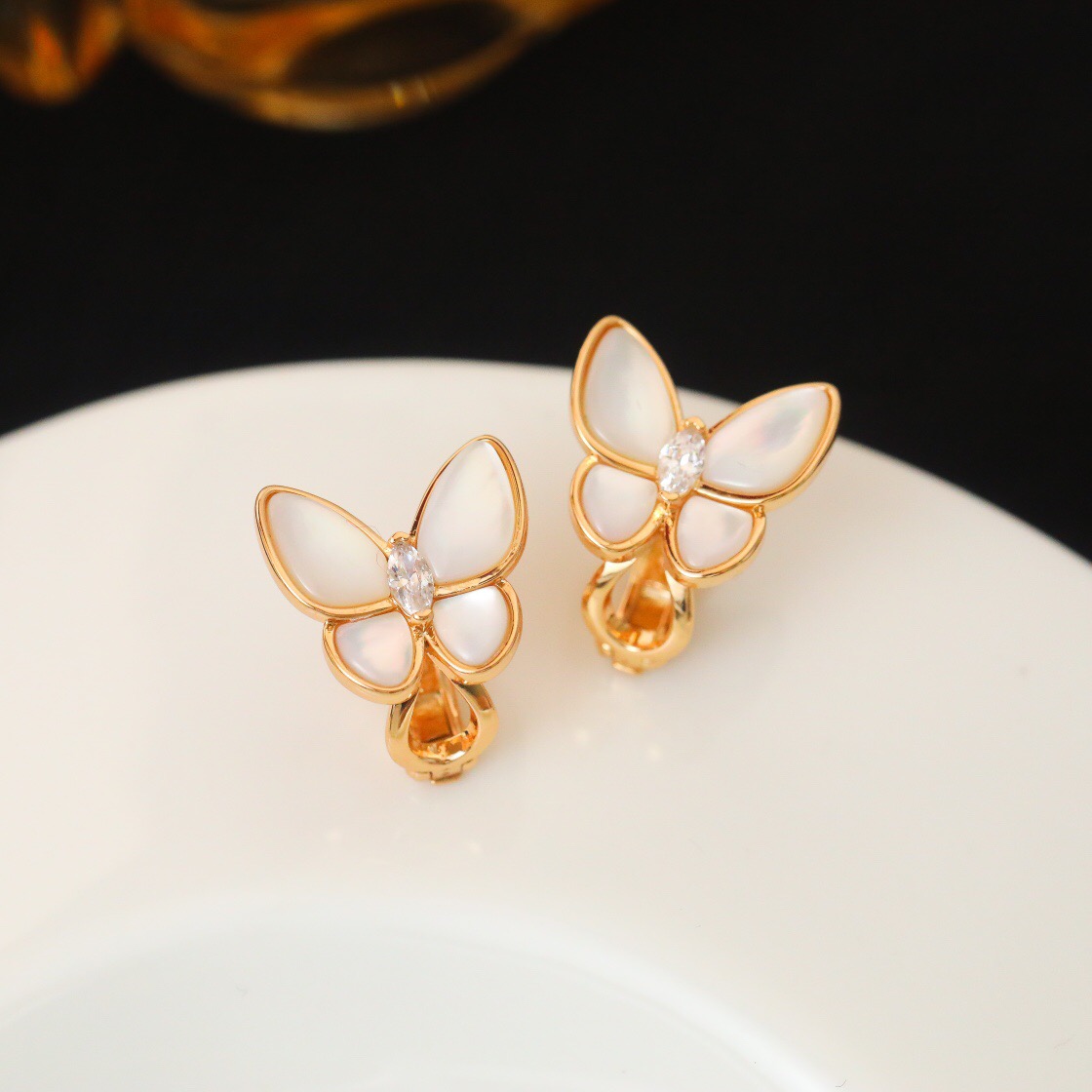 Van Cleef & Arpels earring-74