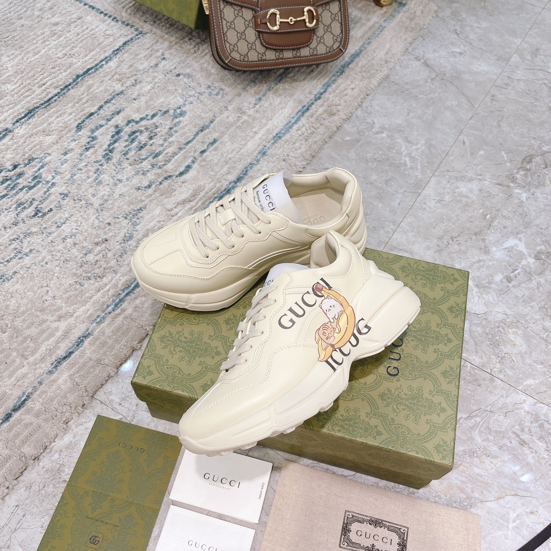 Gucci Sneakers-198