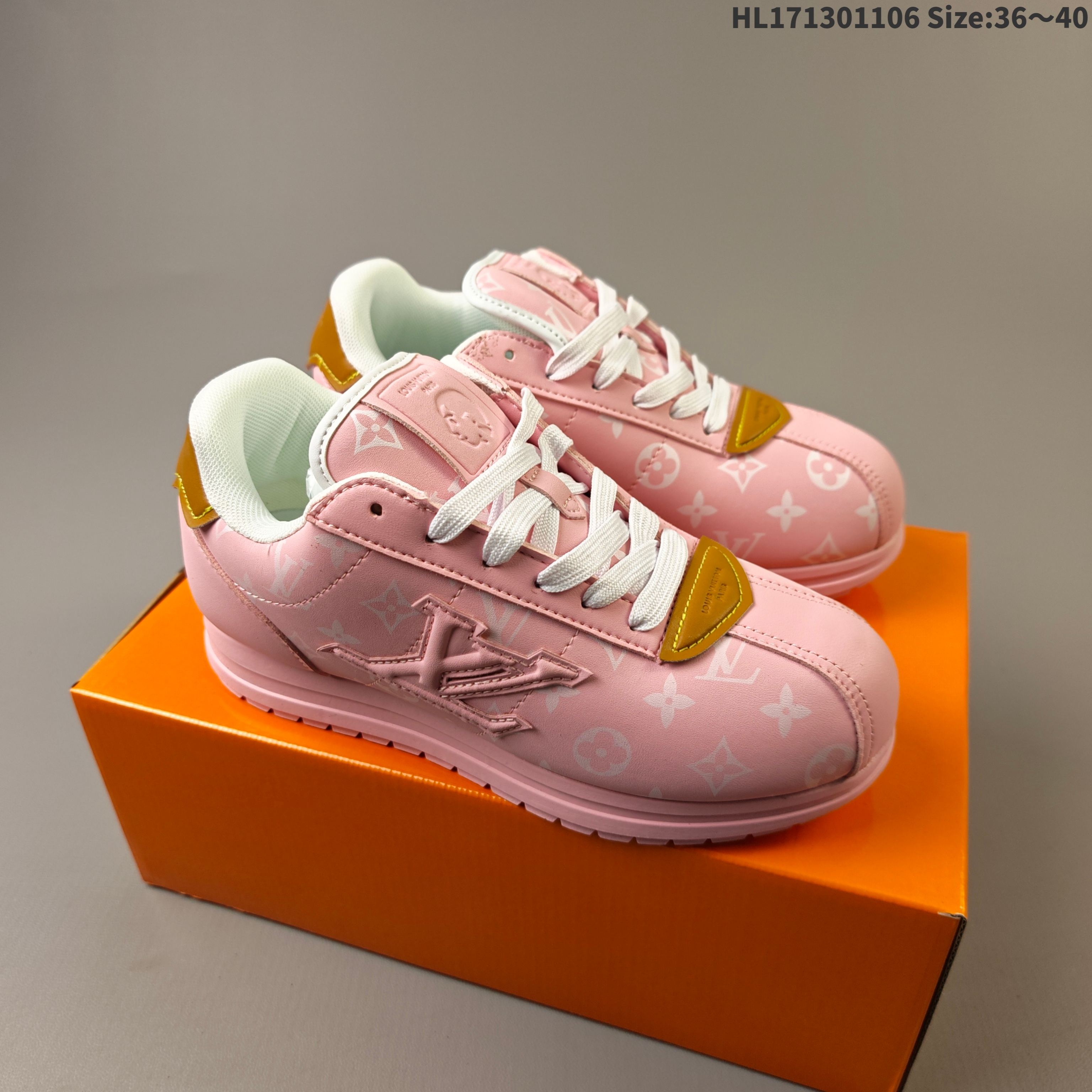 Lv Sneakers-218
