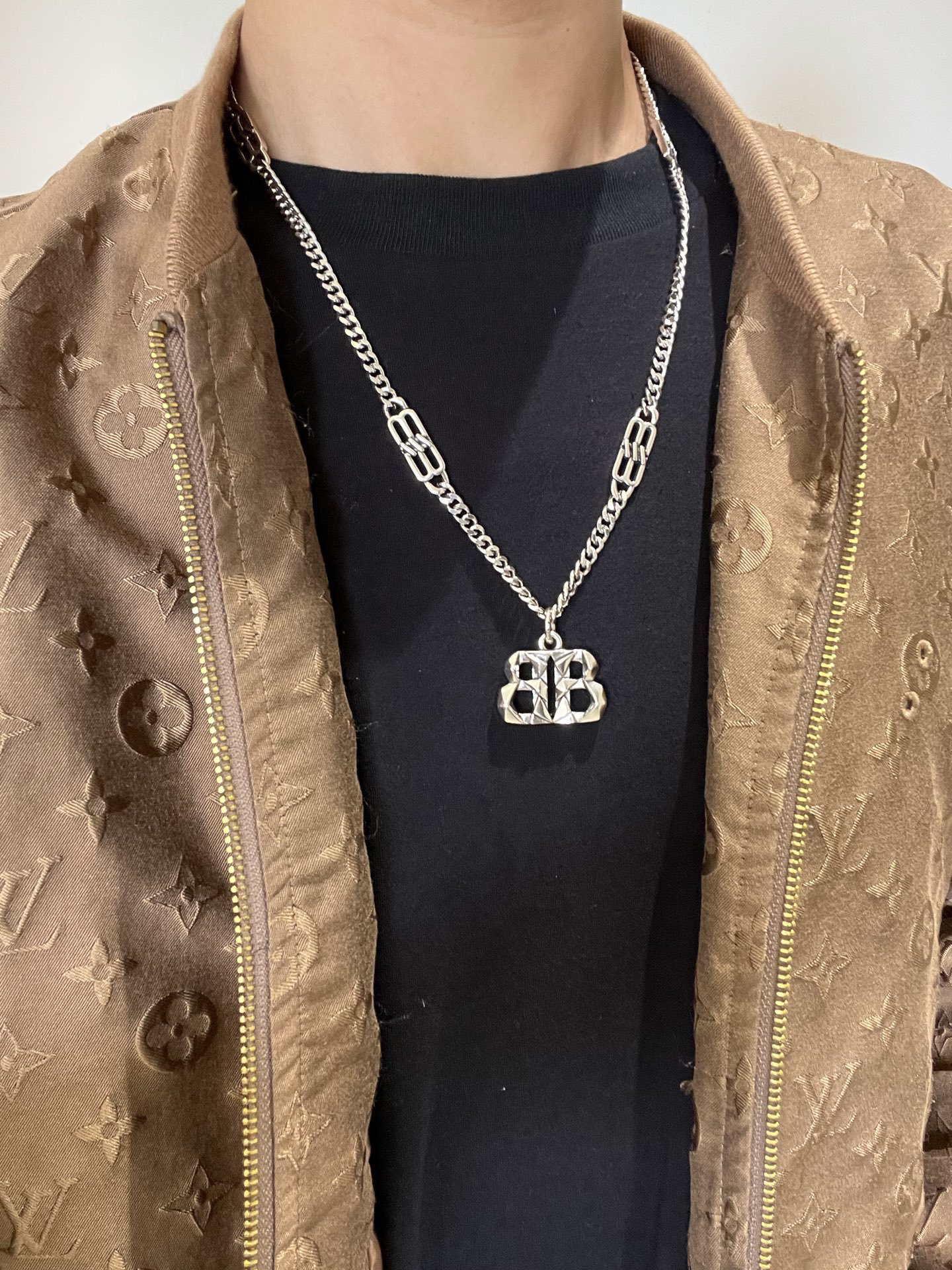 Balenciaga necklace-70