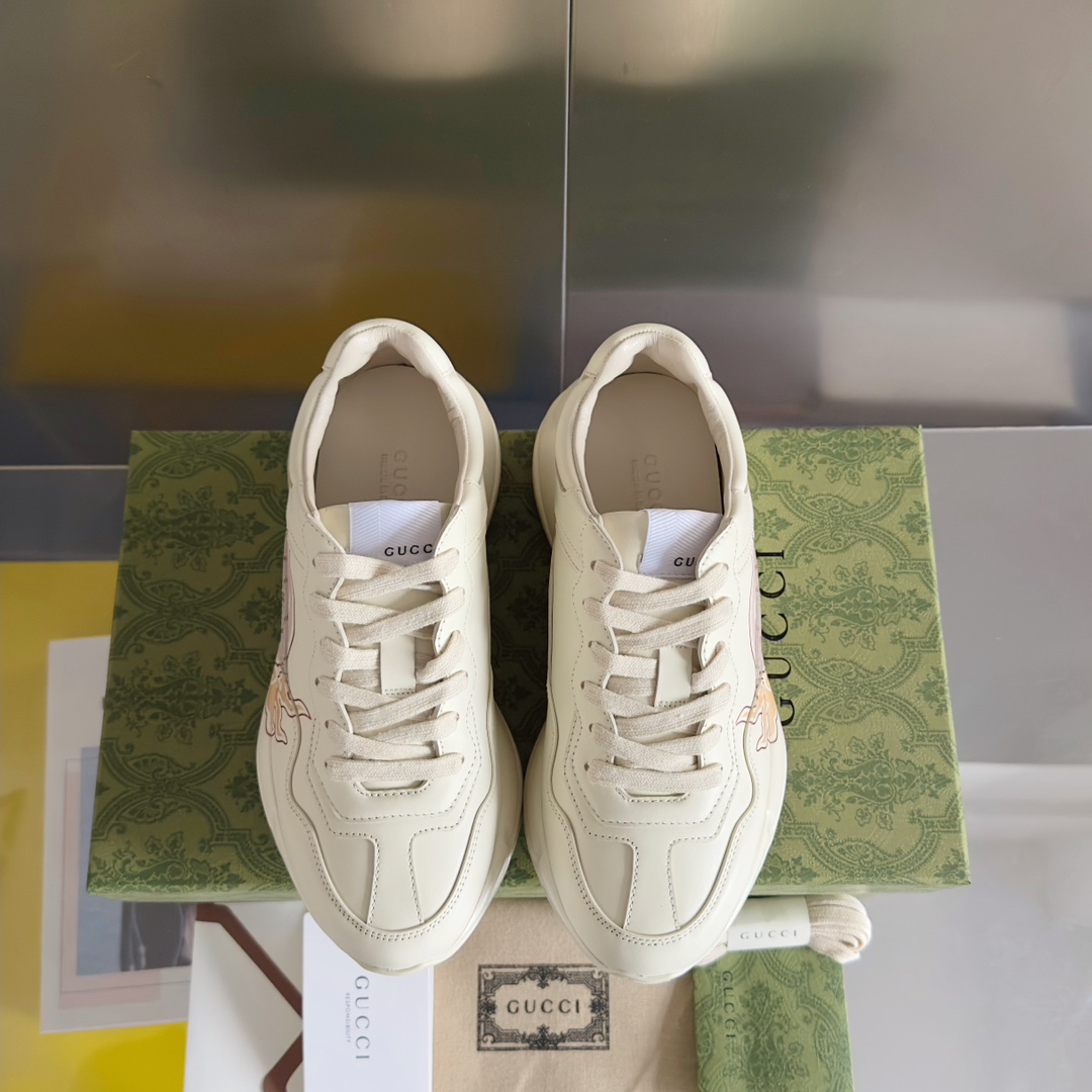 Gucci Sneakers-33