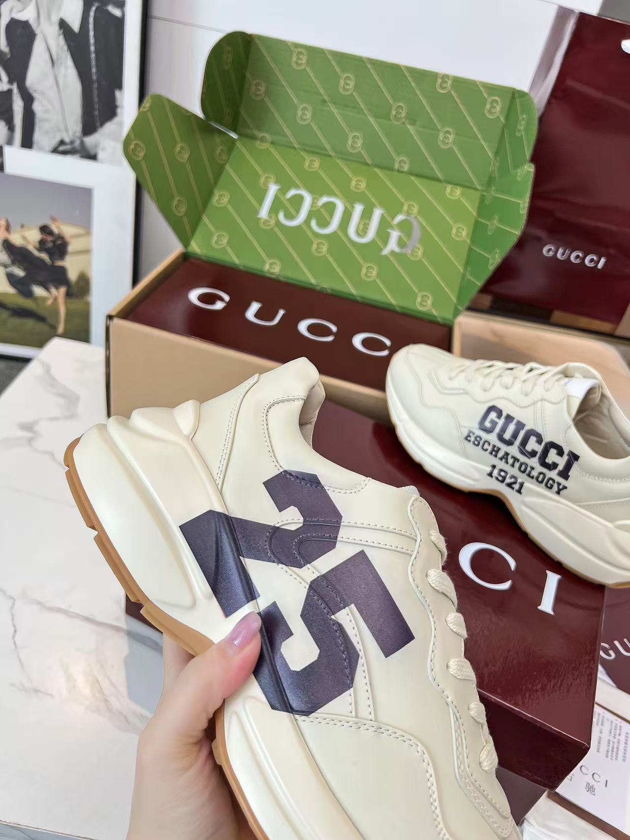 Gucci Sneakers-185