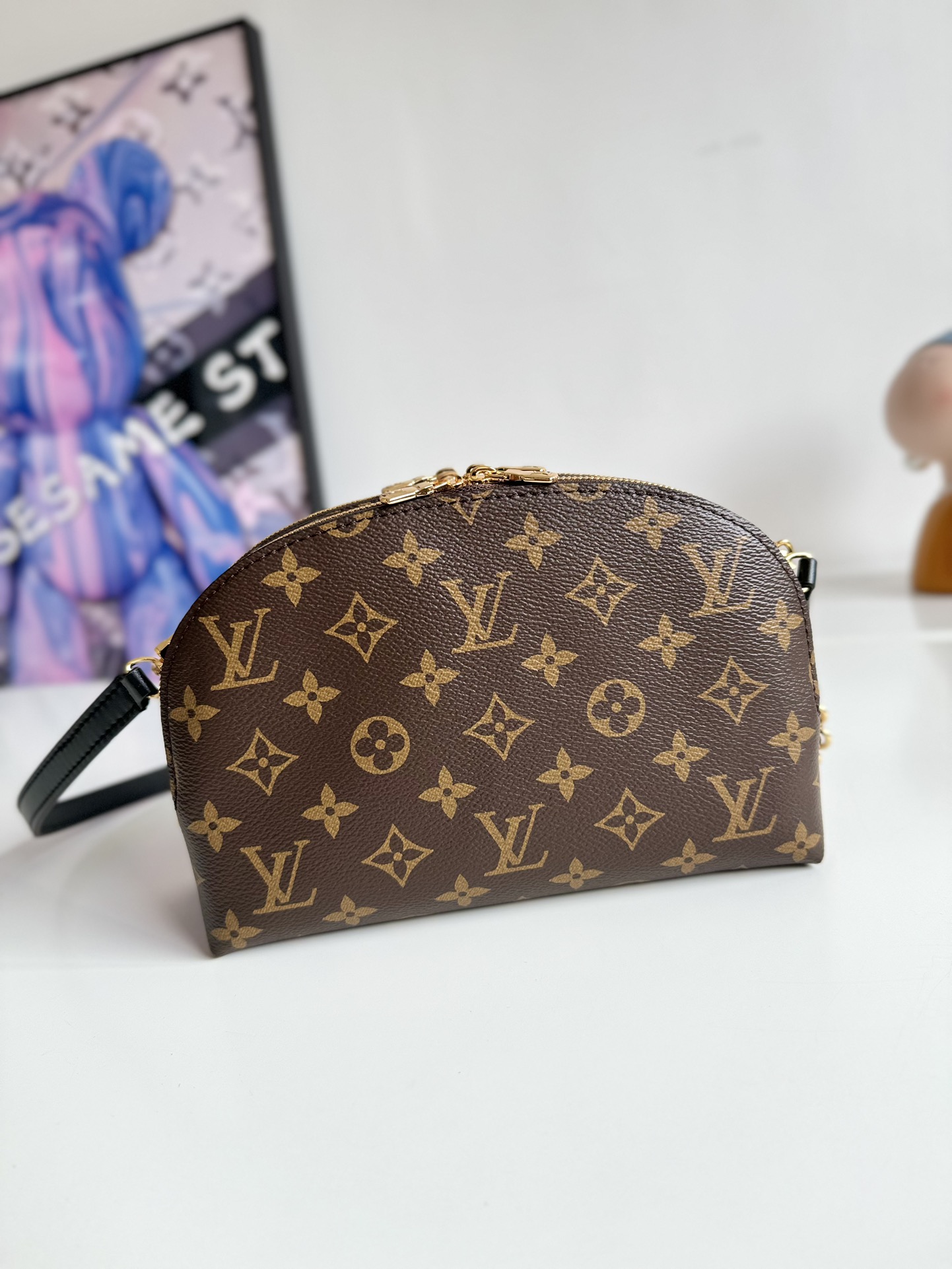 Louis Vuitton Hot New Product-200