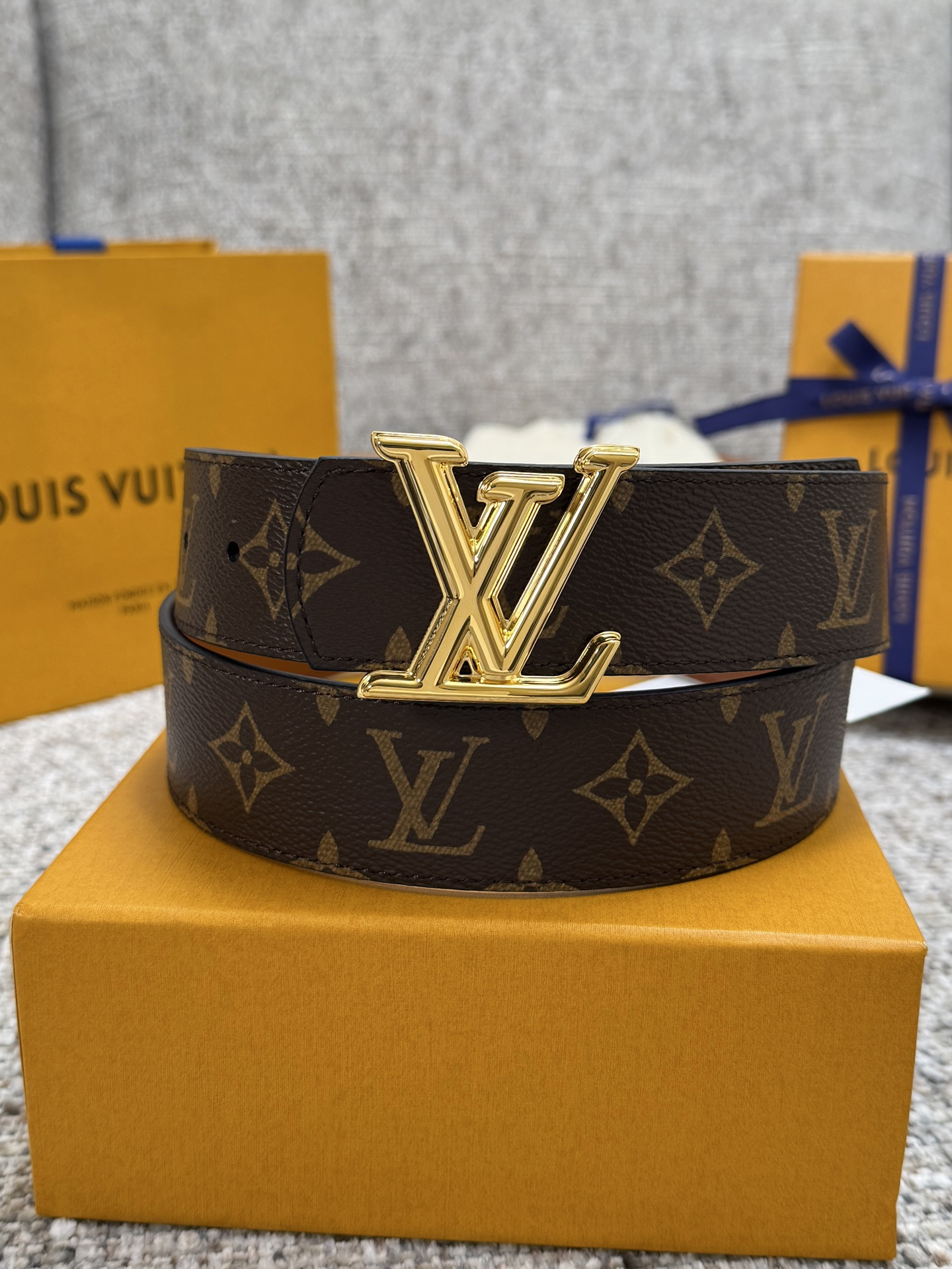 Lv belt-46