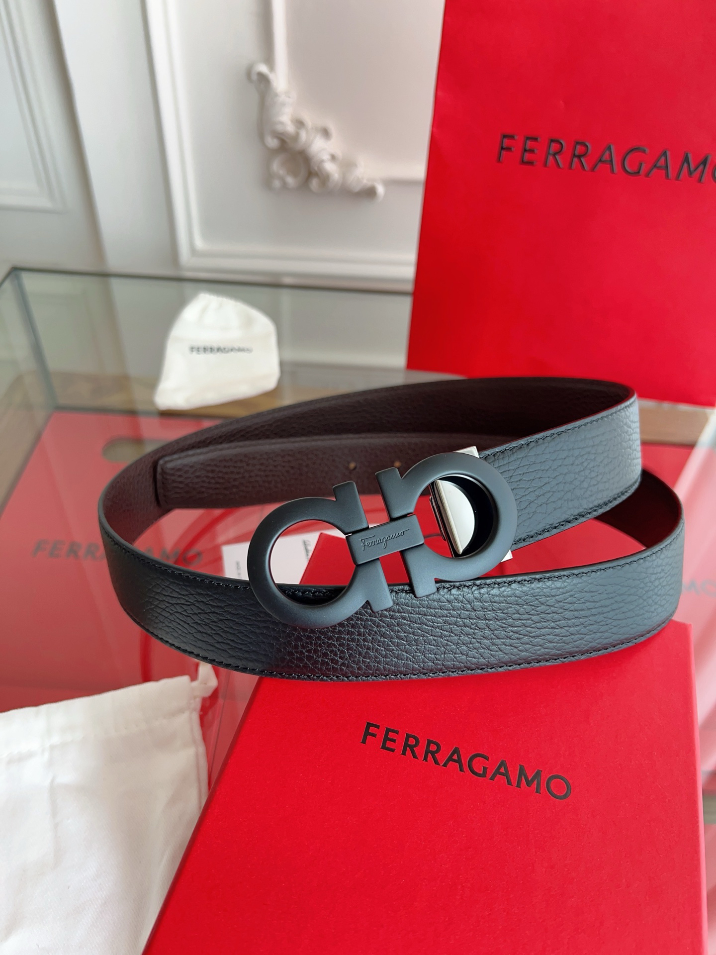 Ferragamo belt-100