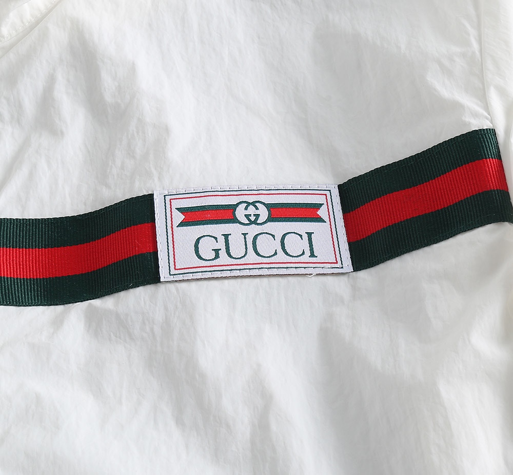 Gucci Clothing-350