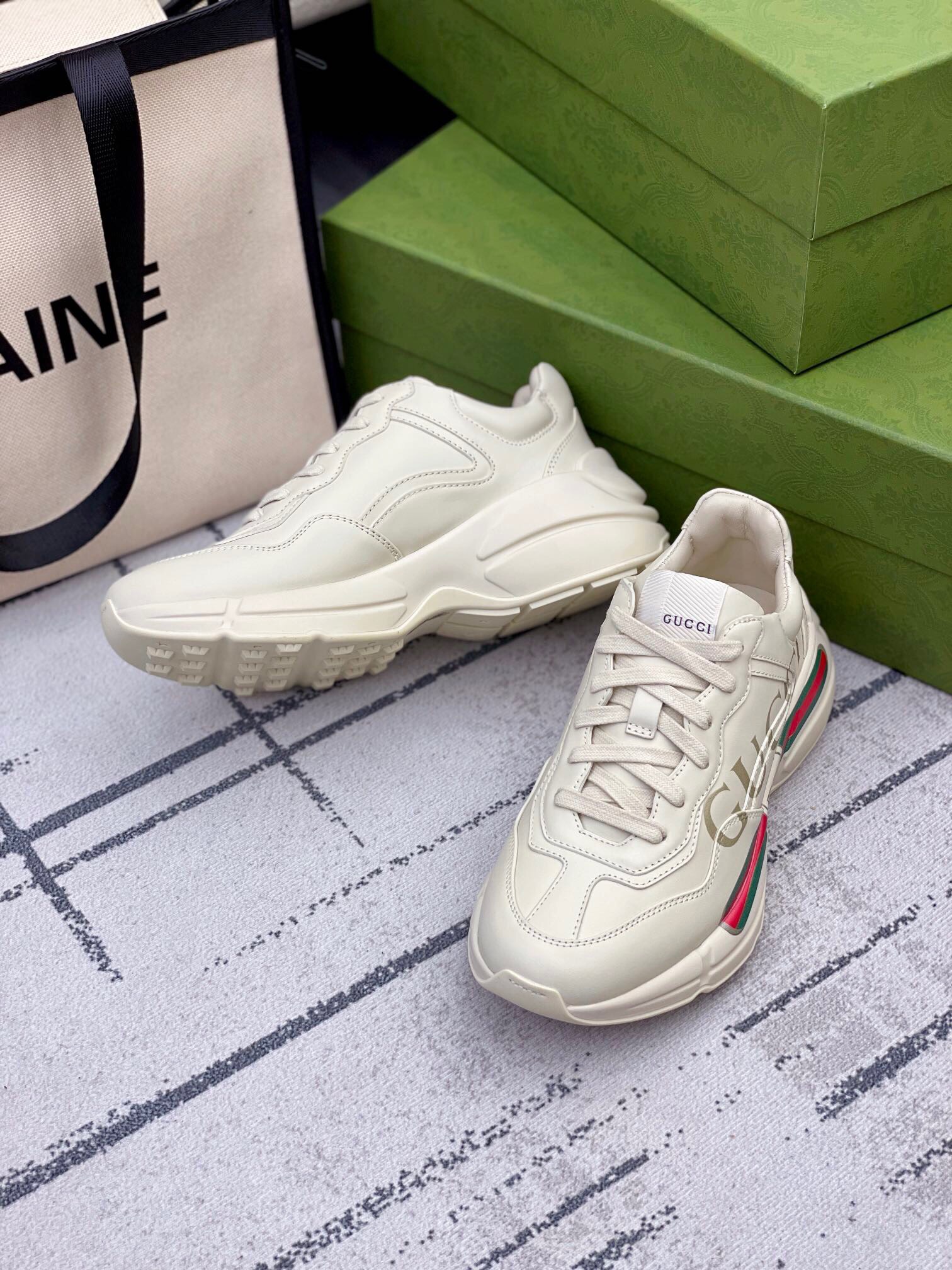Gucci Sneakers-90