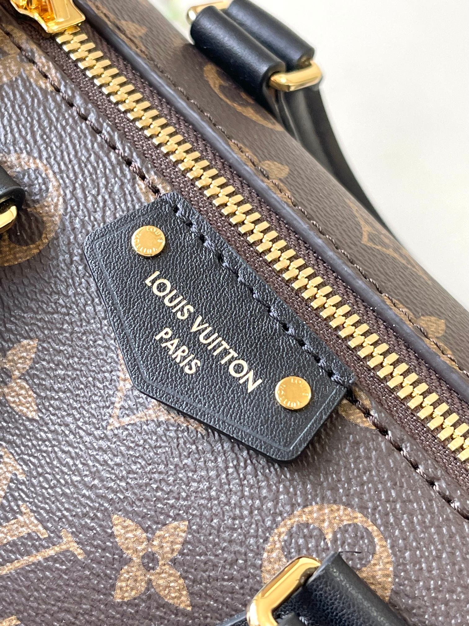 Louis Vuitton Hot New Product-91