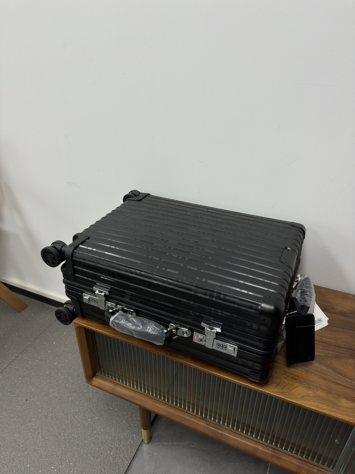 Fendi luggage-28