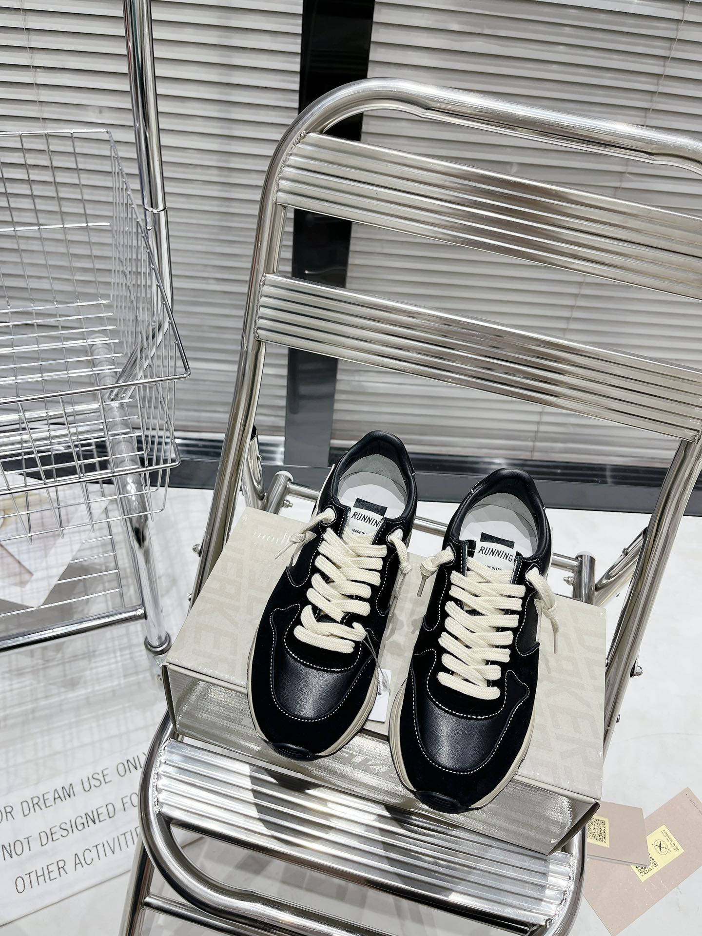 Golden Goose Sneakers-7