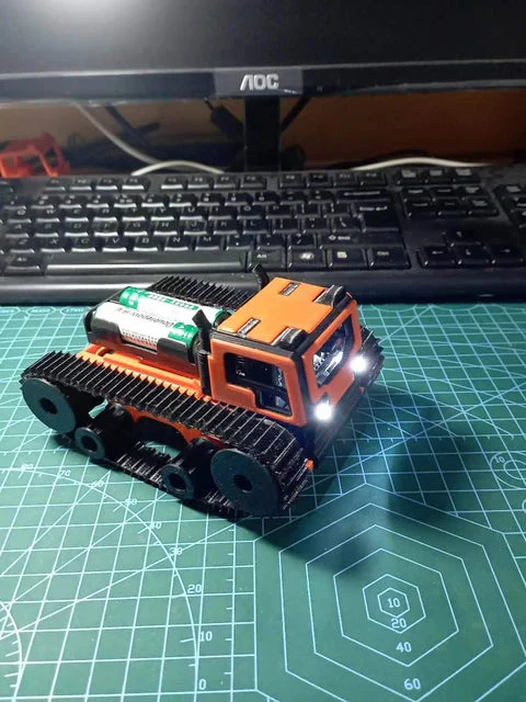 Robot Car Web Control Tank Model Tractor Crawler Balance Car 3D Printing Mount Truck for Arduino Robot ESP32 Wifi Scout Tank