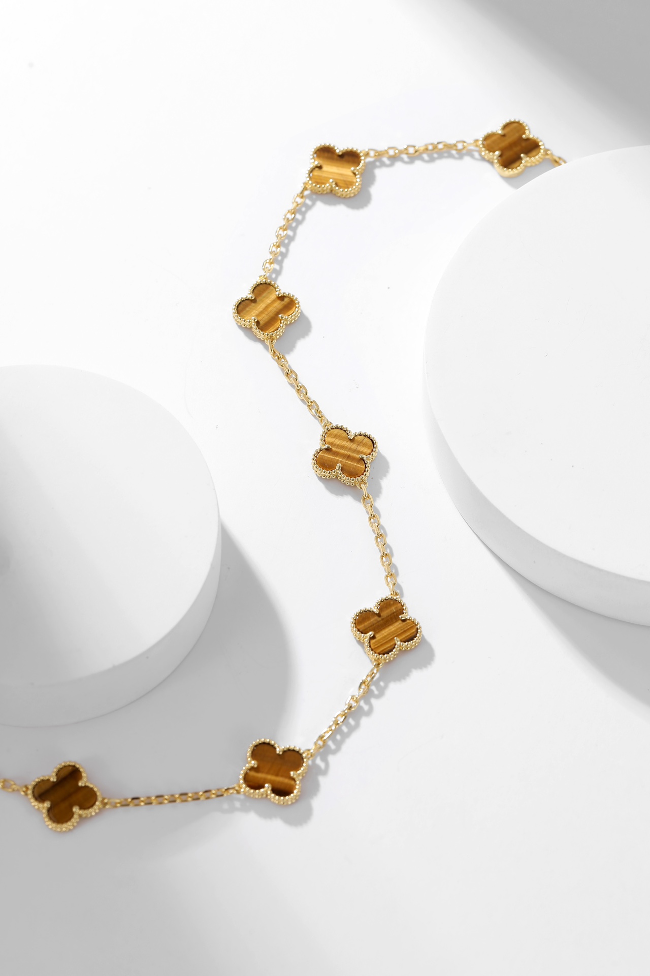 Van Cleef & Arpels Bracelet-122