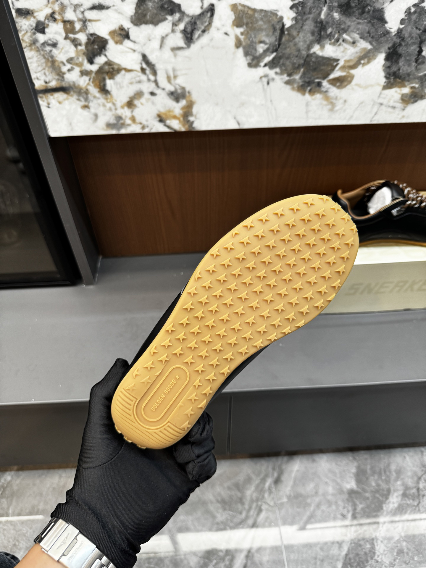 Golden Goose Sneakers-23