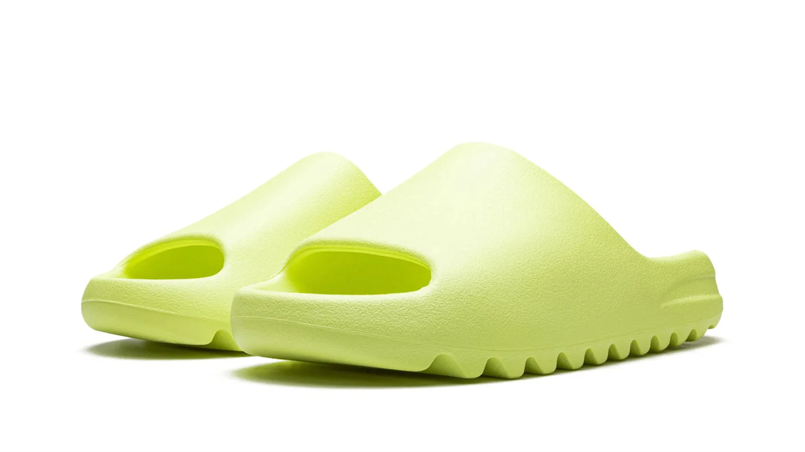 YEEZY SLIDE 
