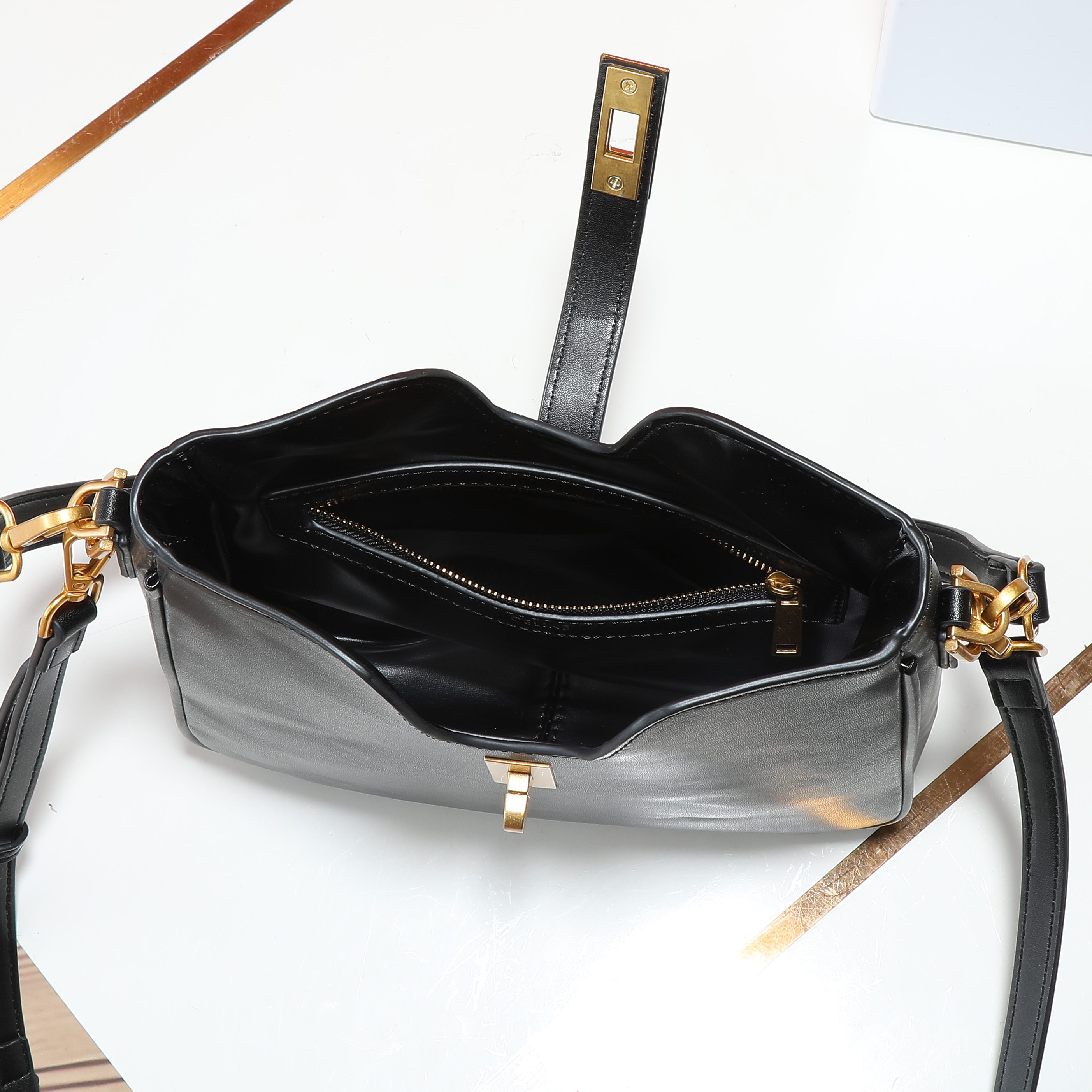 Celine Hot New Product-16