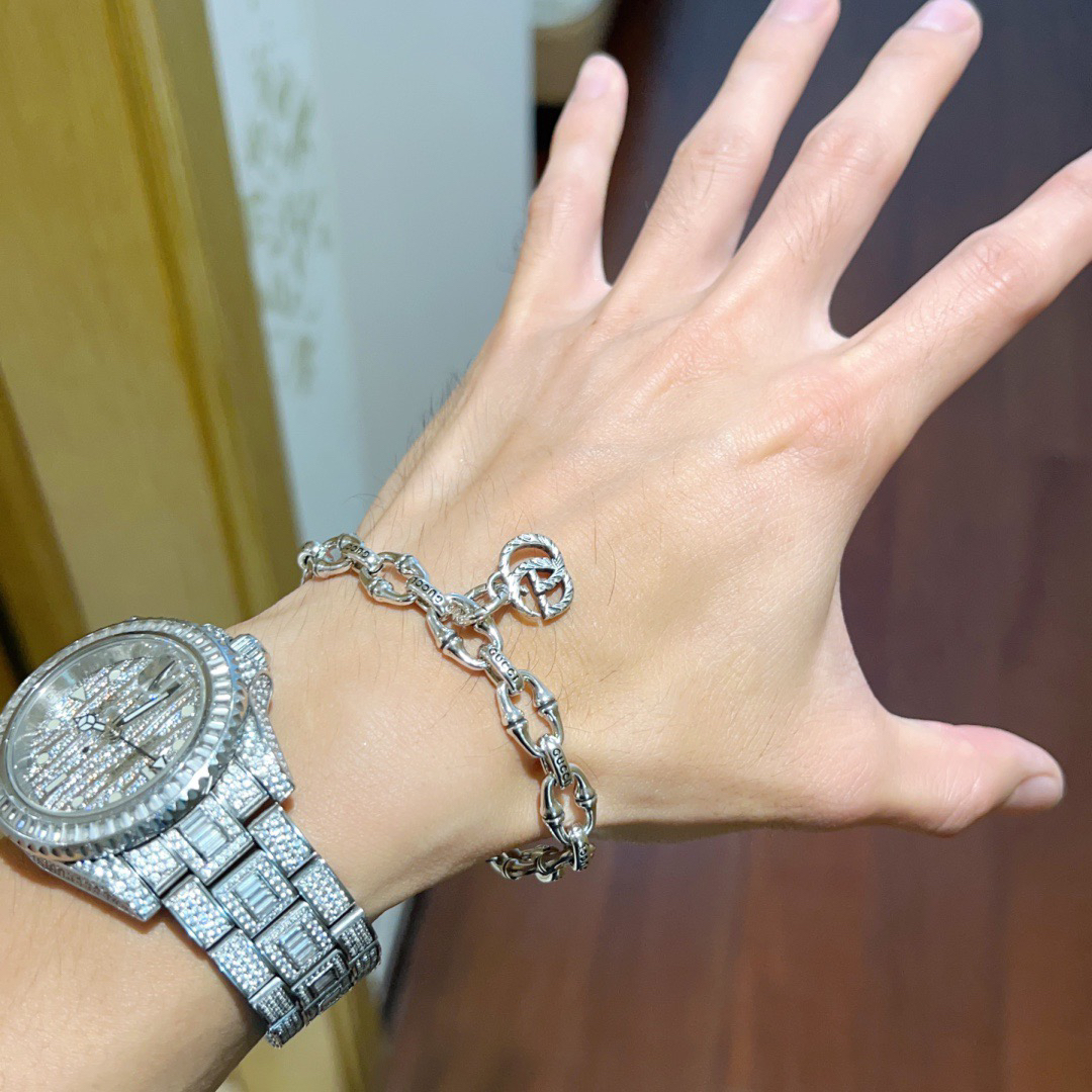 Gucci Bracelet-44