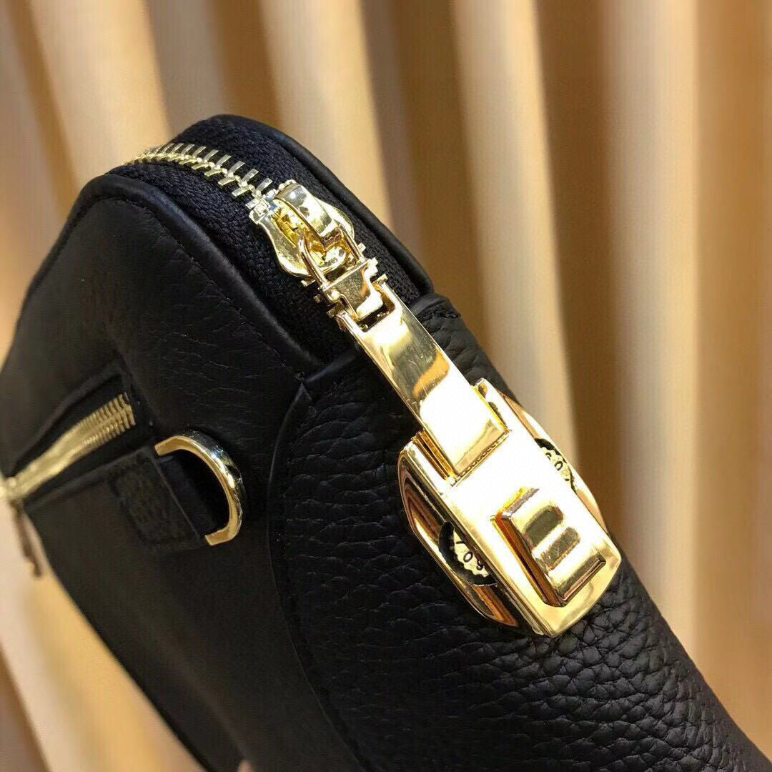 Louis Vuitton Hot New Product-104