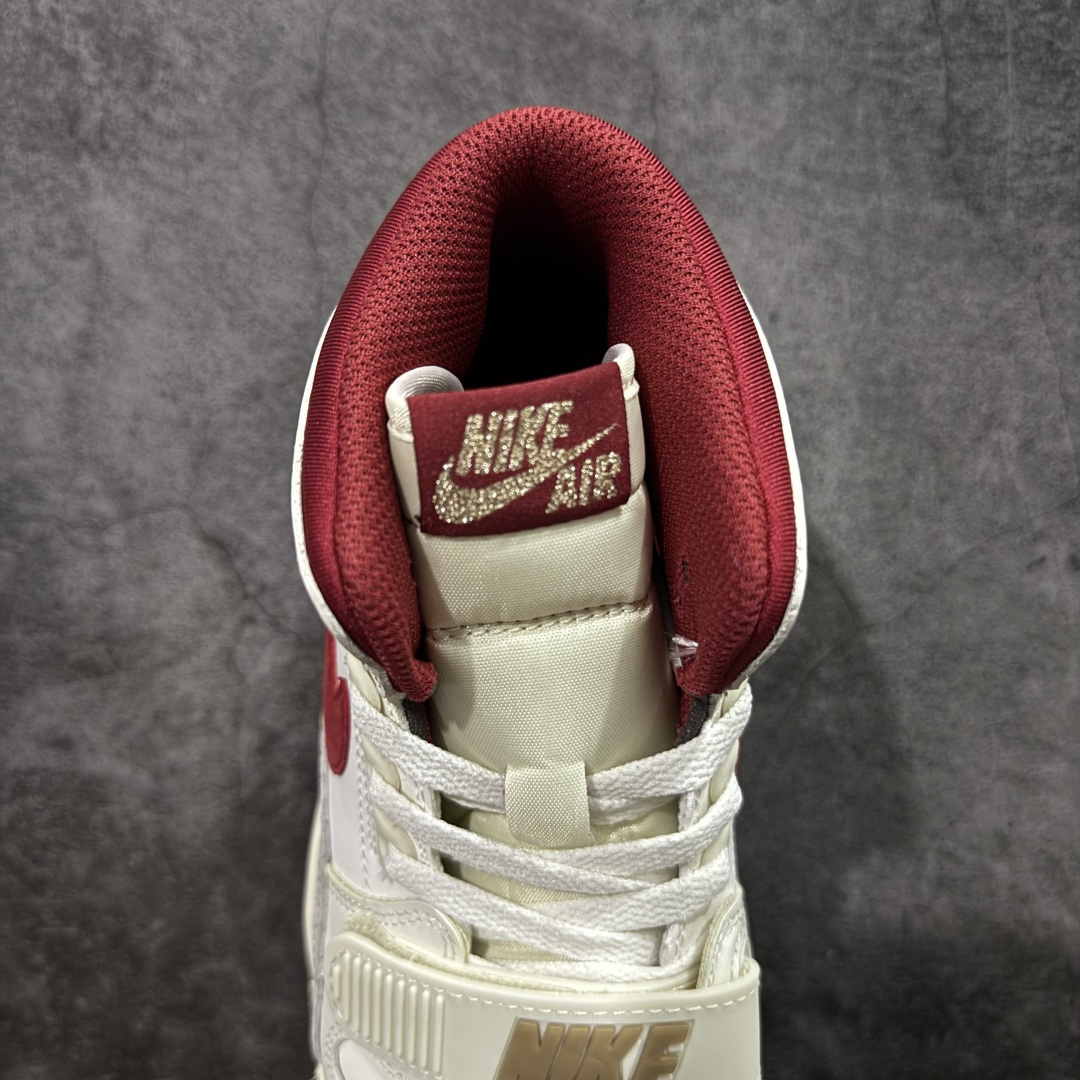 Nike Sneakers-164