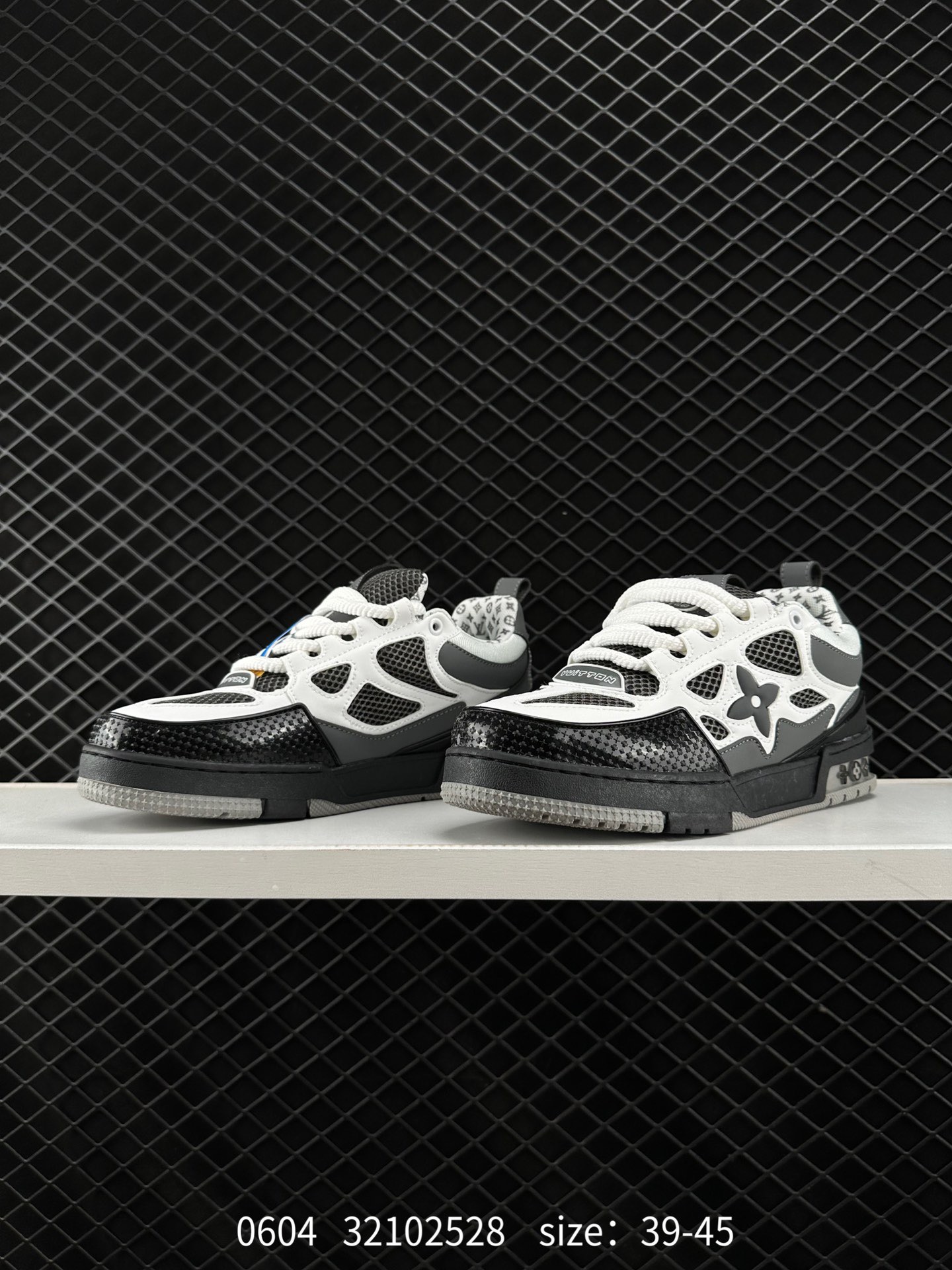 Lv Sneakers-17
