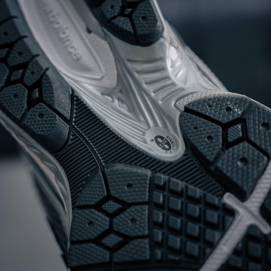 New Balance Sneakers-350