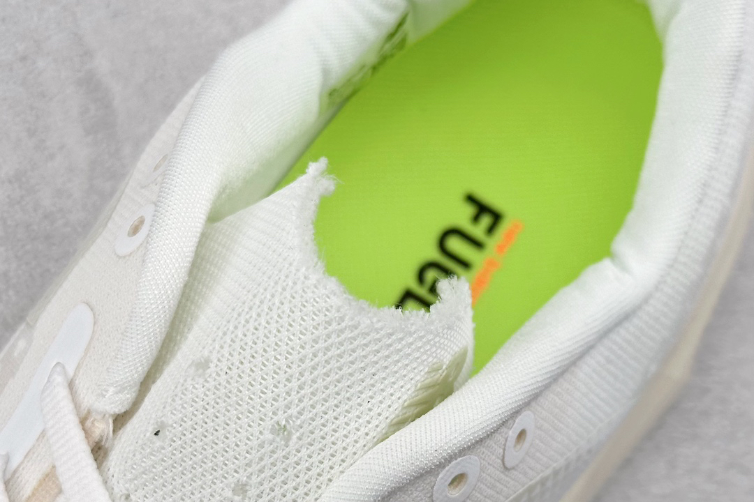 New Balance Sneakers-98