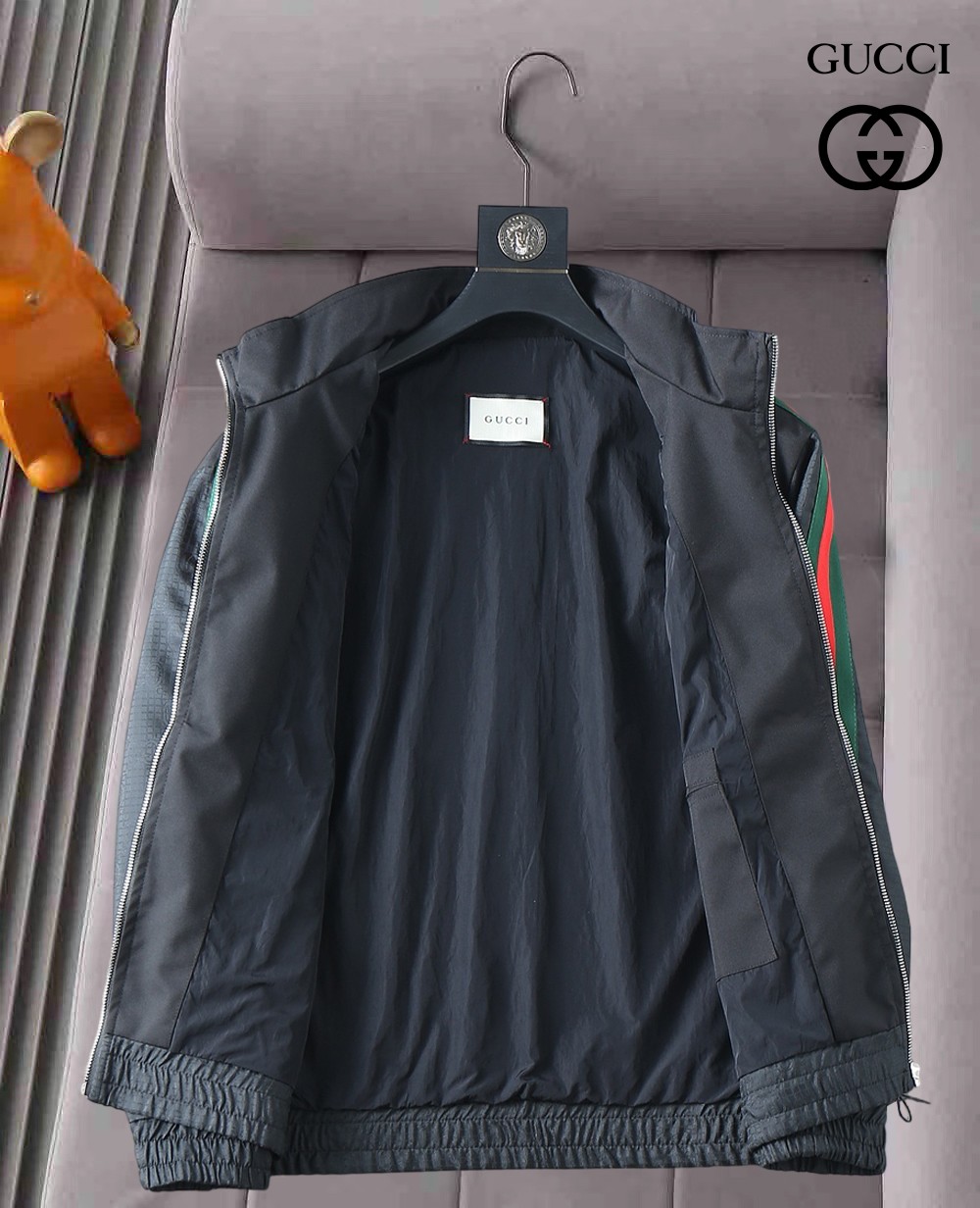 Gucci Clothing-330
