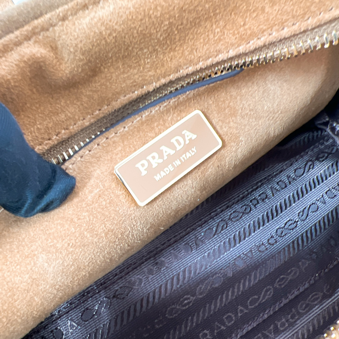 Prada Hot New Product-11