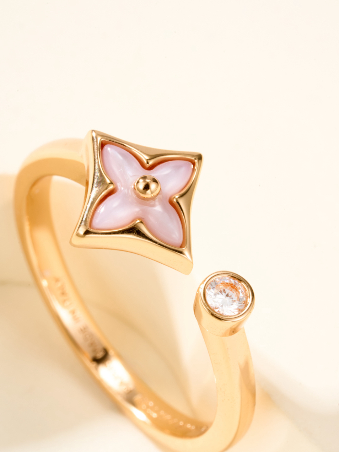 LV ring-15
